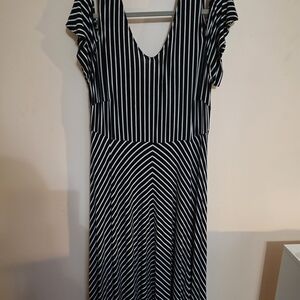 Black and White Chevron Striped Dress